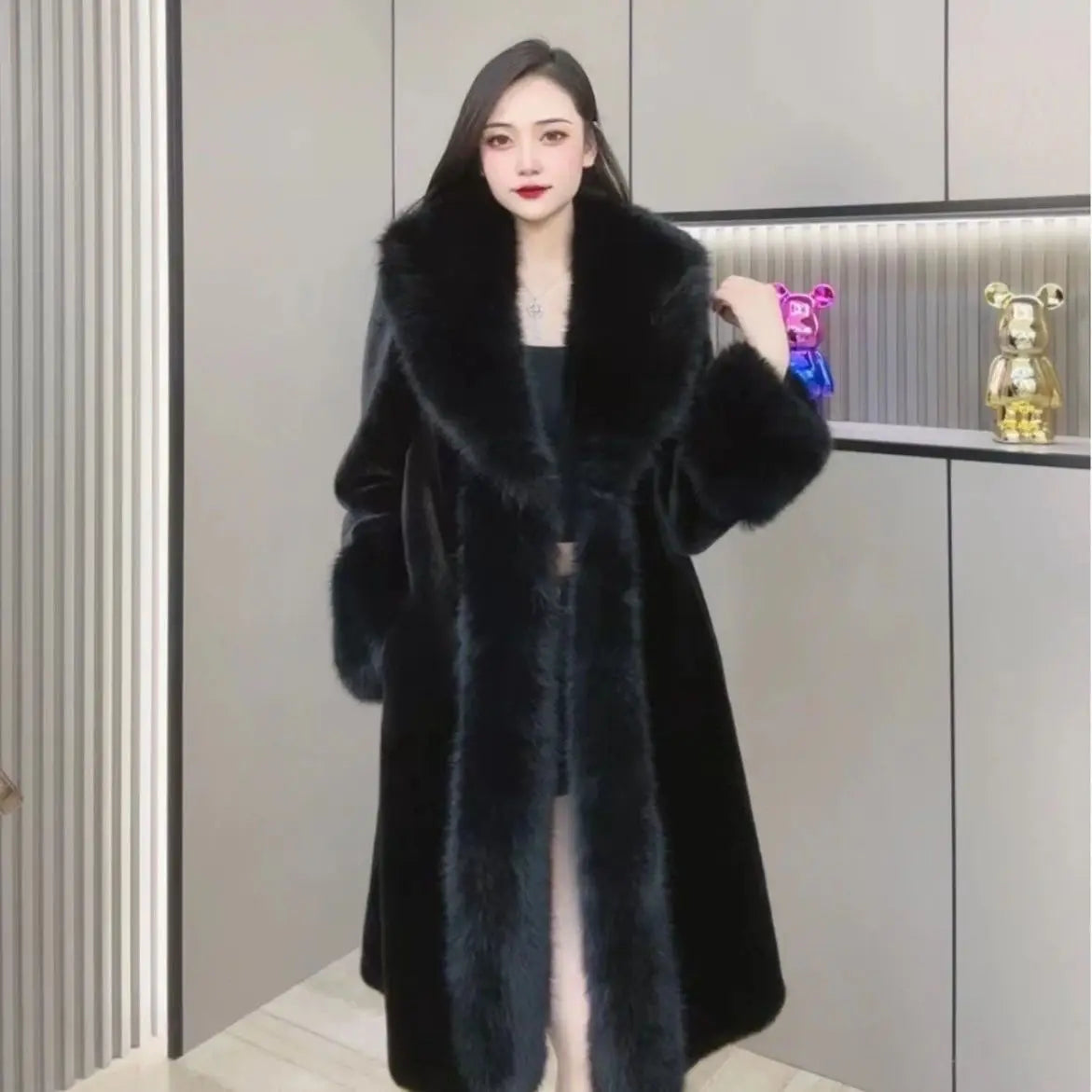 FURVÉRA – WOMEN’S ELEGANT FAUX FUR LONG COAT Black Coat Marina&Nola