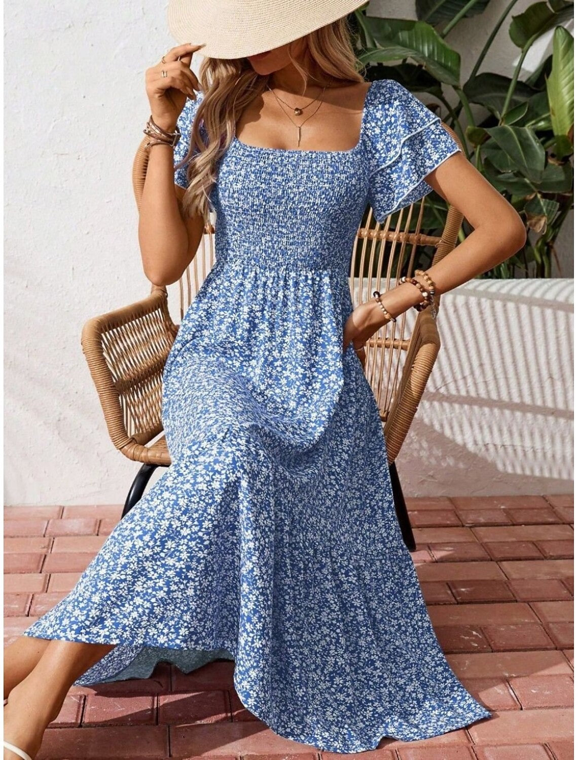 LUNÉLIA – WOMEN’S FLORAL SQUARE NECK MIDI DRESS