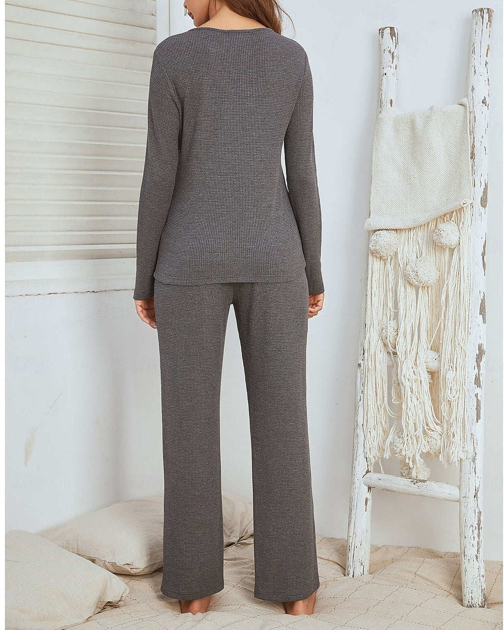 MIRÉSSA – WOMEN’S WAFFLE KNIT LOUNGEWEAR PAJAMA SET