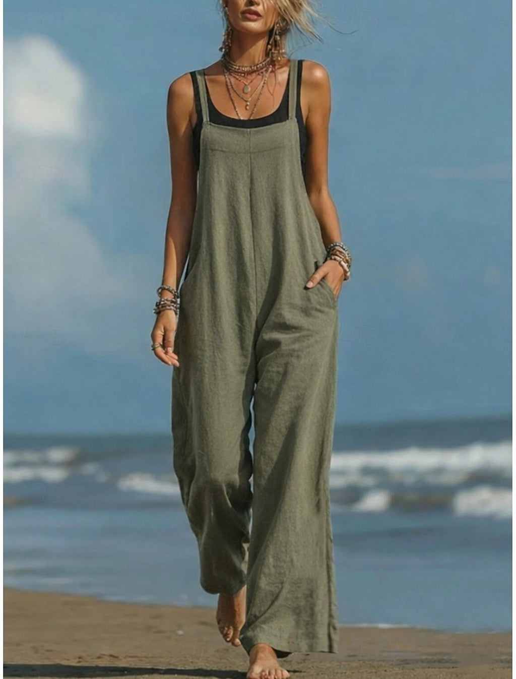 VALÉNIA – WOMEN’S SQUARE NECK WIDE LEG JUMPSUIT